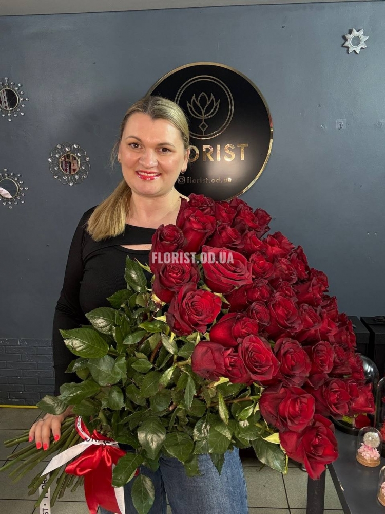 51 эквадорская роза 100 см